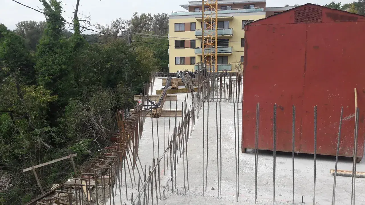 Bytový dom Meander, stavebná činnosť
