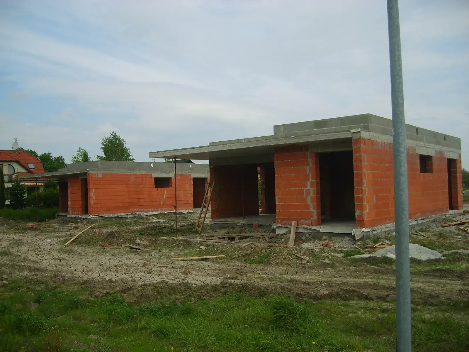 Panónsky háj, stavebná činnosť