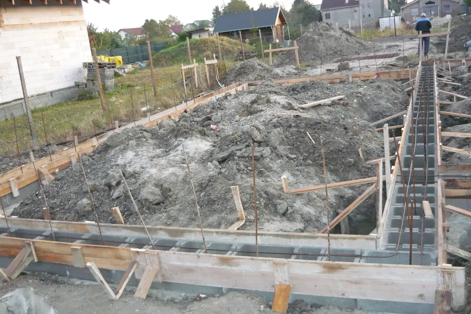 Rodinný dom Bernolákovo, stavebná činnosť