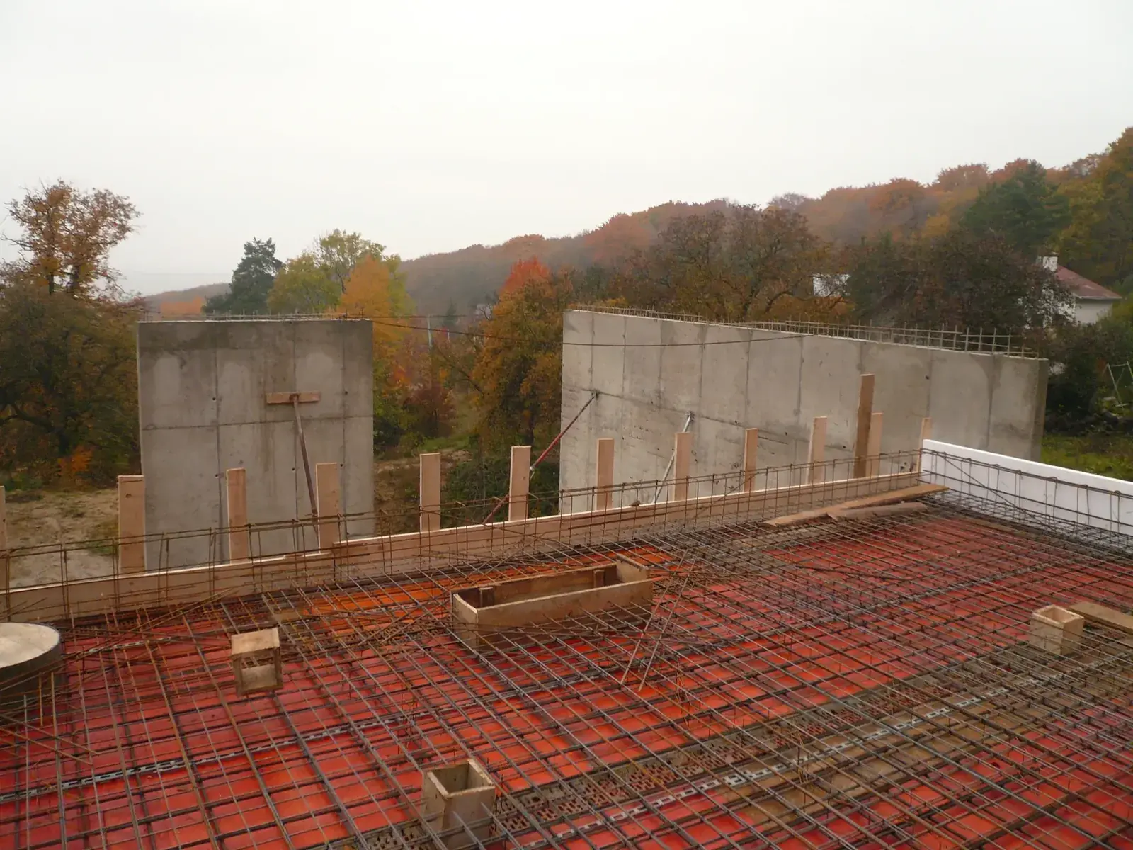 Villa Sali, stavebná činnosť