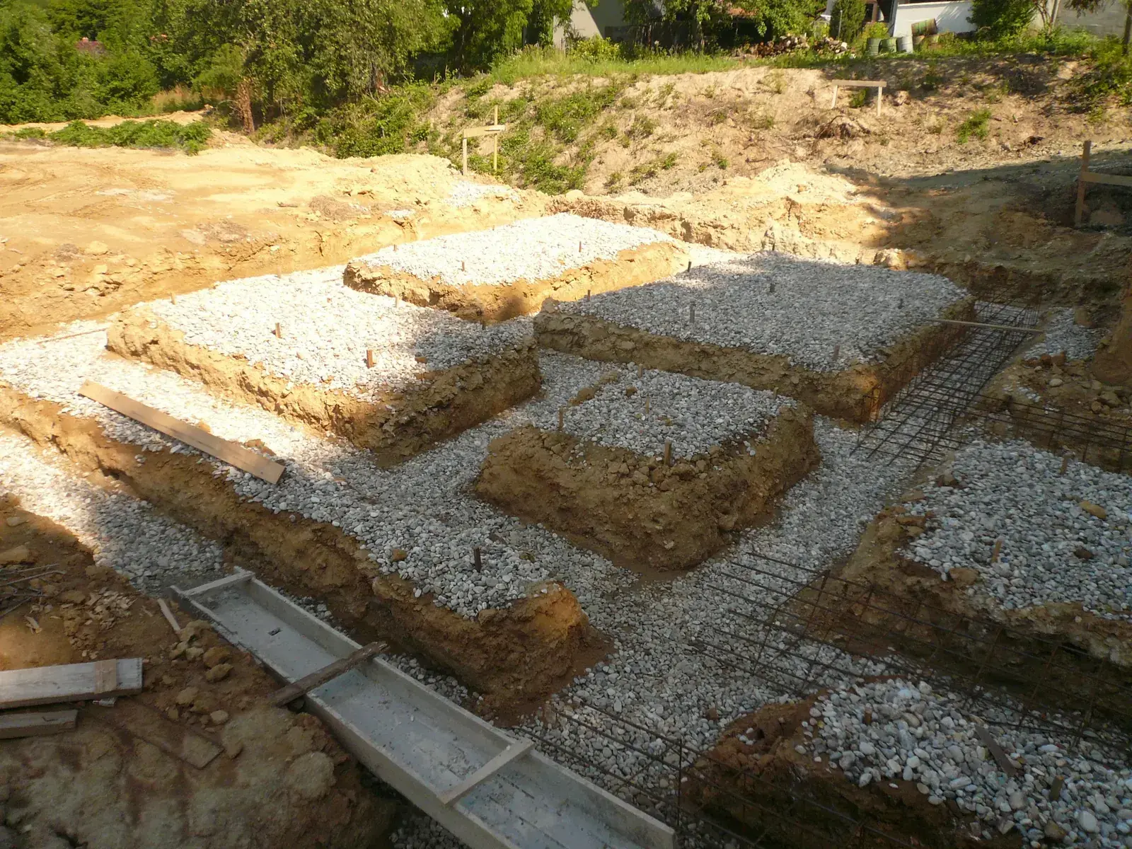 Villa Sali, stavebná činnosť